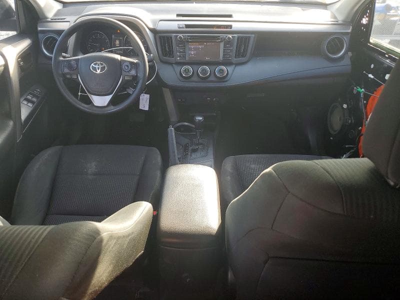2017 TOYOTA RAV4 LE 8