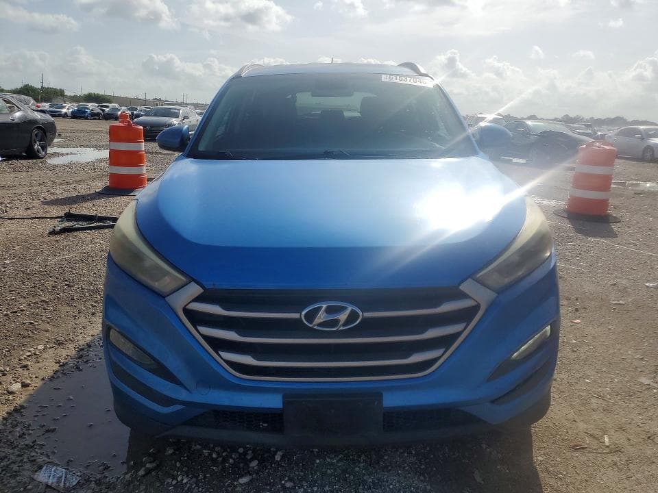 2017 HYUNDAI TUCSON SE SE 5