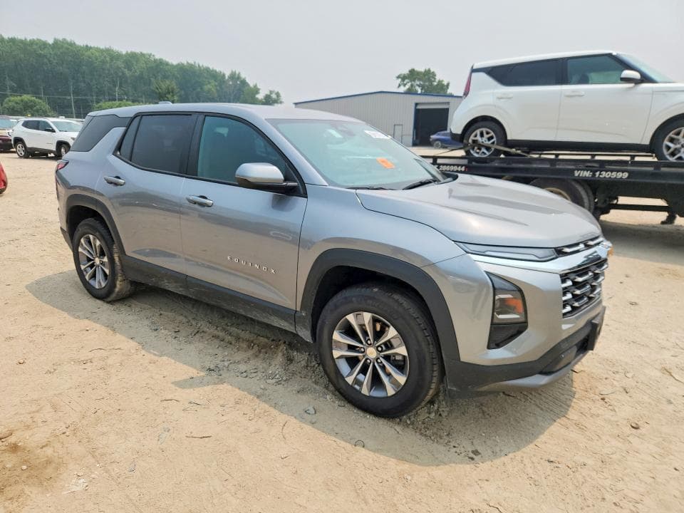 2025 CHEVROLET EQUINOX LT 4