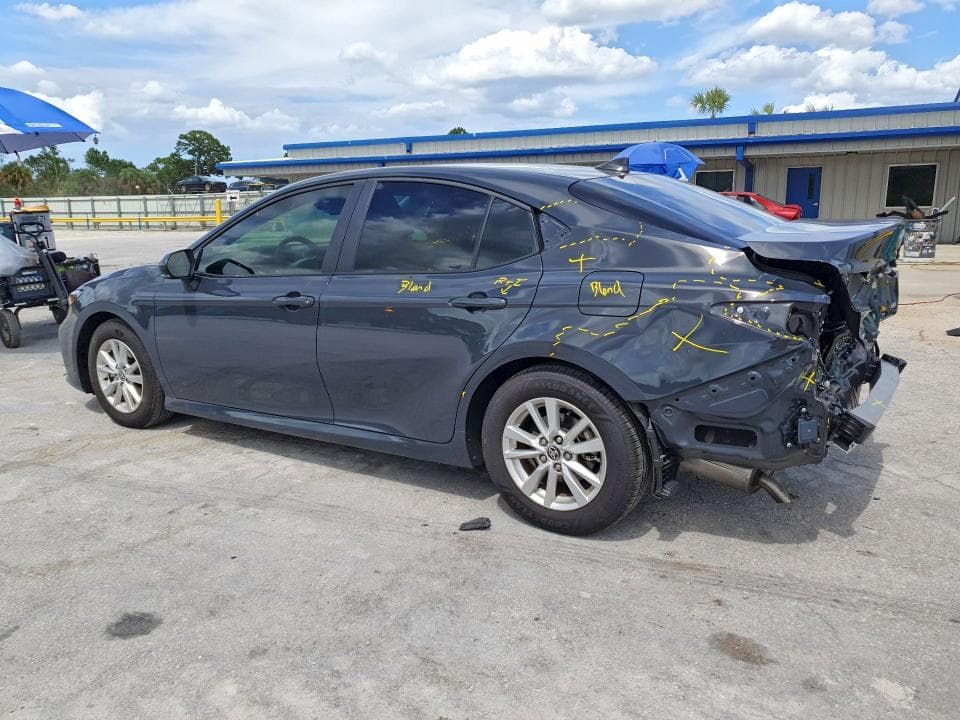2026 TOYOTA CAMRY LE 2