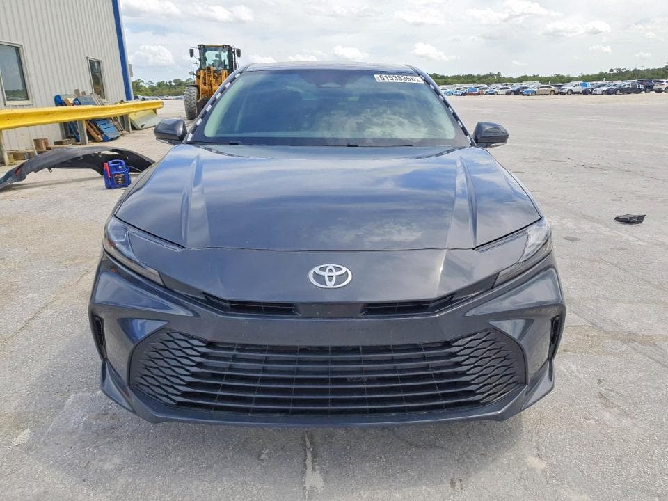 2026 TOYOTA CAMRY LE 5