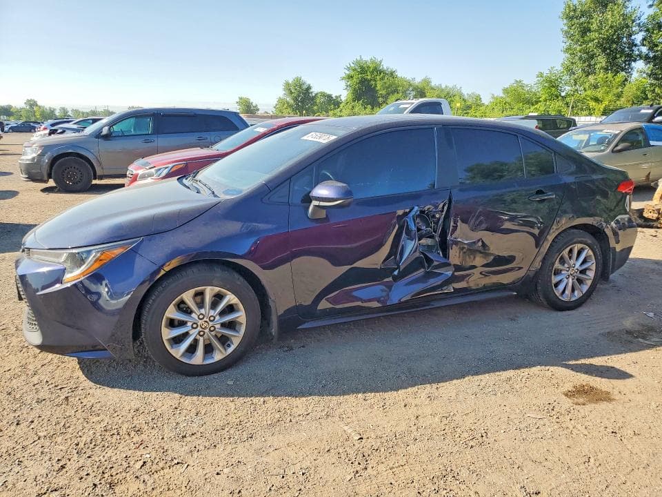 2022 TOYOTA COROLLA LE - 1