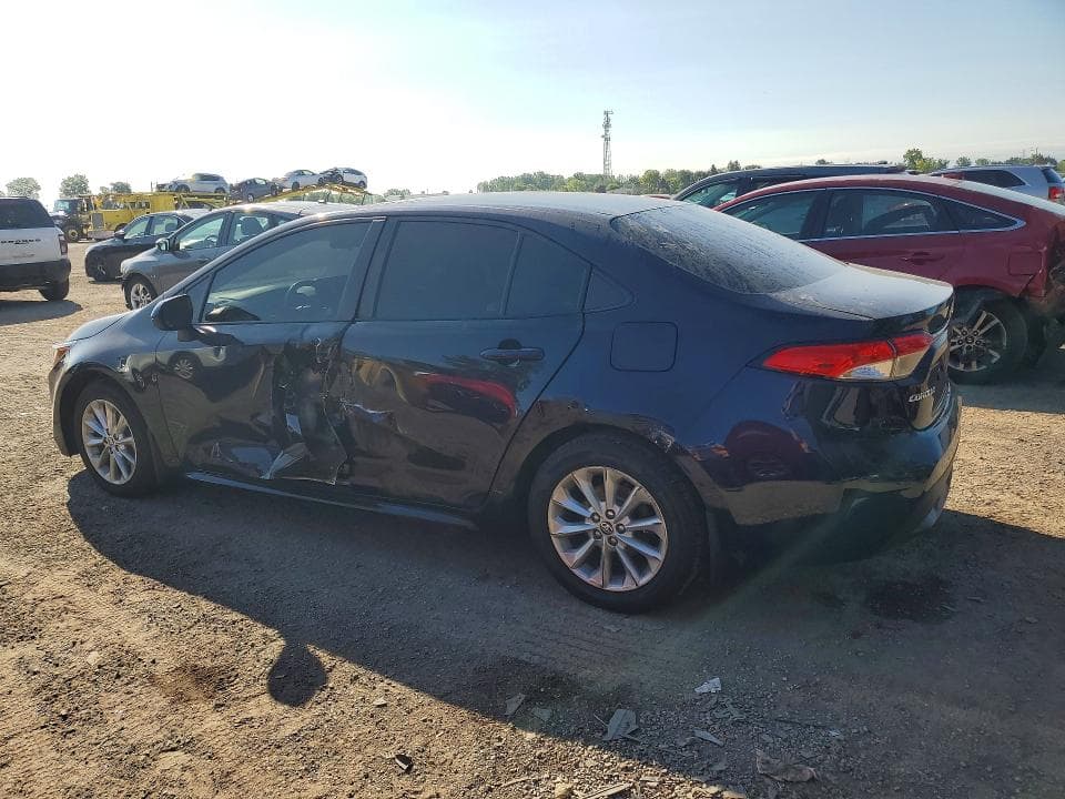 2022 TOYOTA COROLLA LE 2