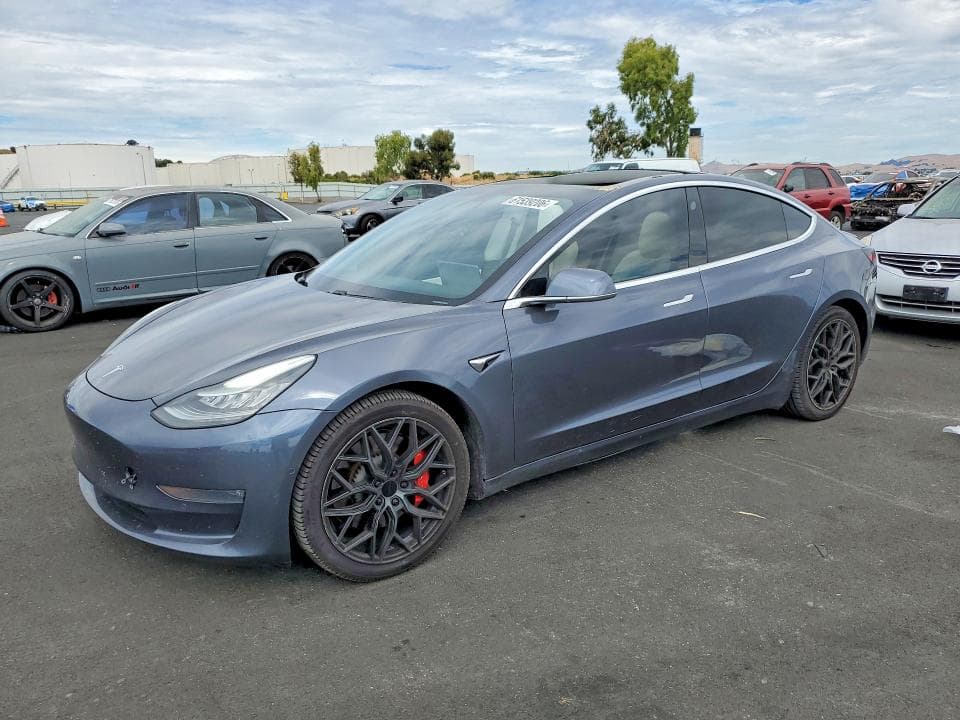 2020 TESLA MODEL 3 - 1