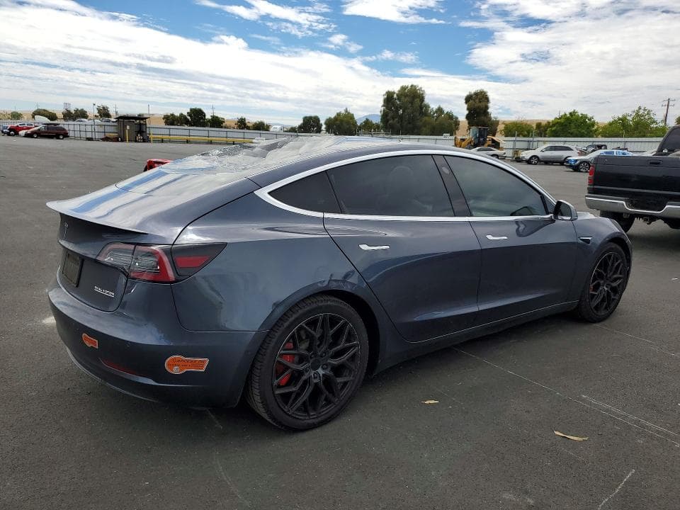 2020 TESLA MODEL 3 3
