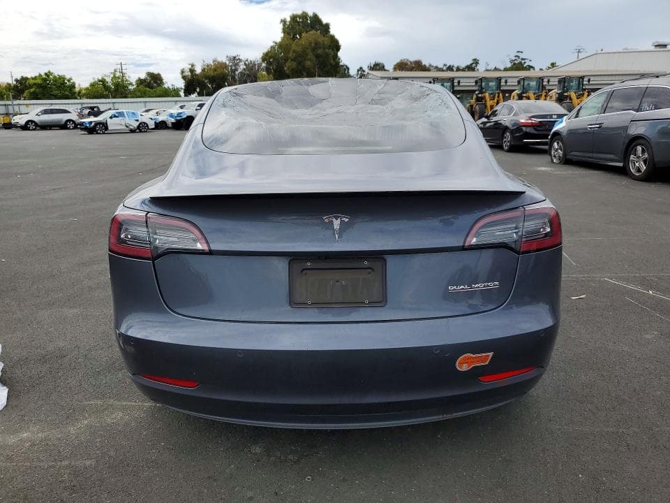 2020 TESLA MODEL 3 6