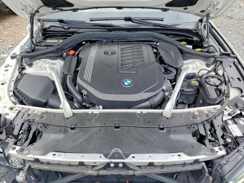 2022 BMW 540 XI 11