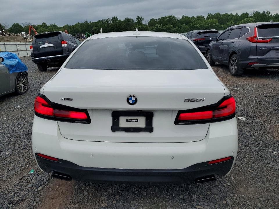 2022 BMW 540 XI 6
