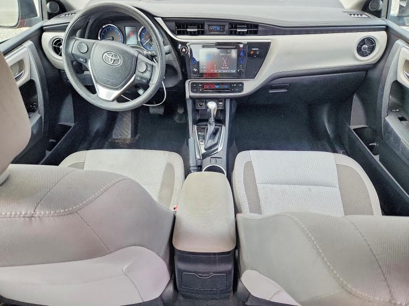 2017 TOYOTA COROLLA LE 8