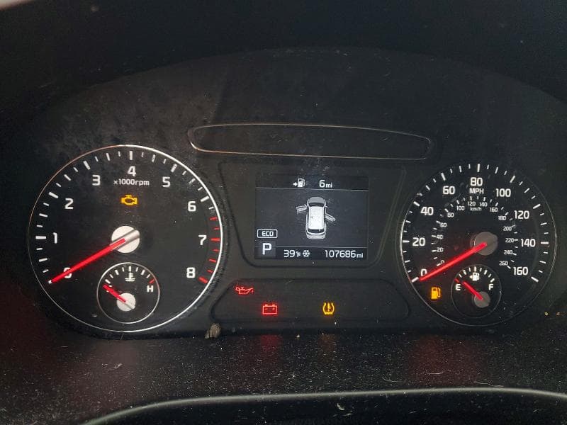 2020 KIA SORENTO LX V6 9