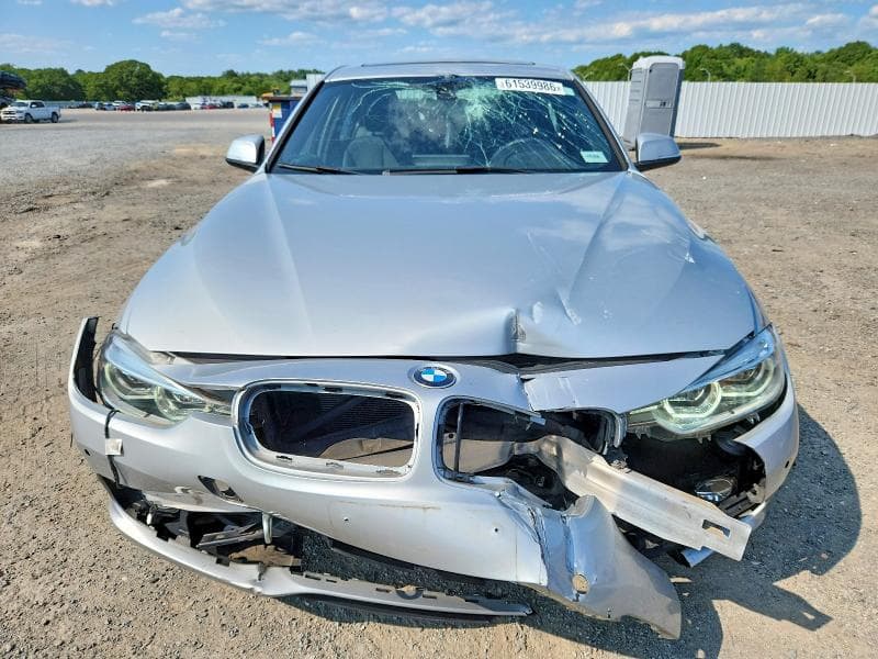 2017 BMW 330 XI 11