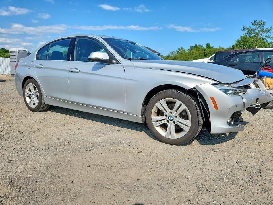 2017 BMW 330 XI 4