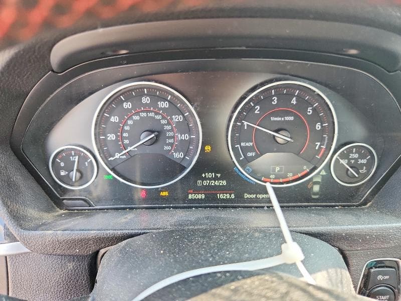 2017 BMW 330 XI 9