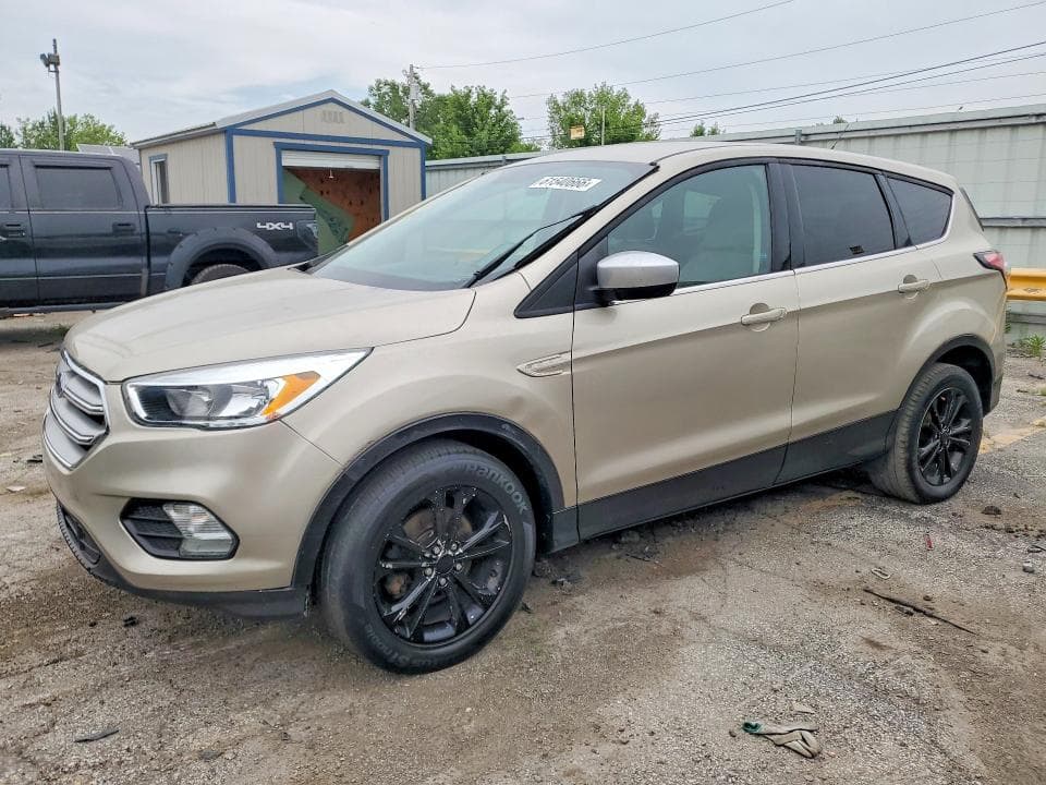2017 FORD ESCAPE SE - 1
