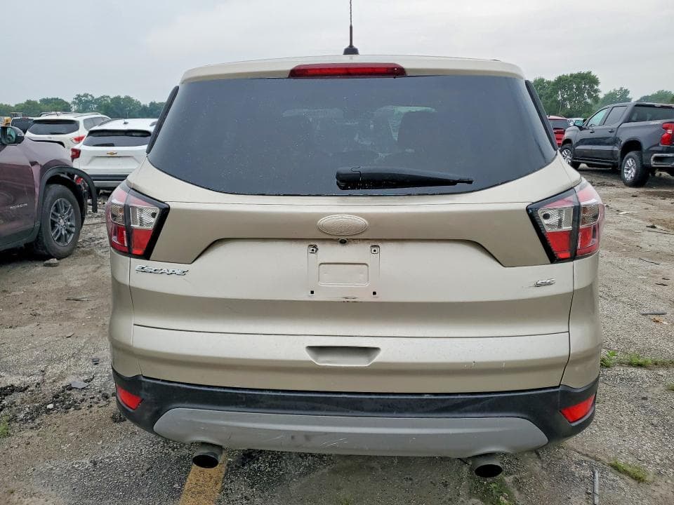 2017 FORD ESCAPE SE 6