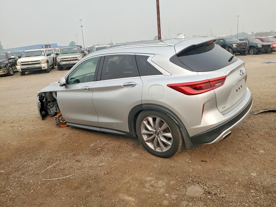 2020 INFINITI QX50 LUXE 2