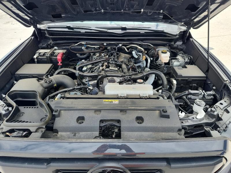 2024 TOYOTA TACOMA TRD SPORT 11