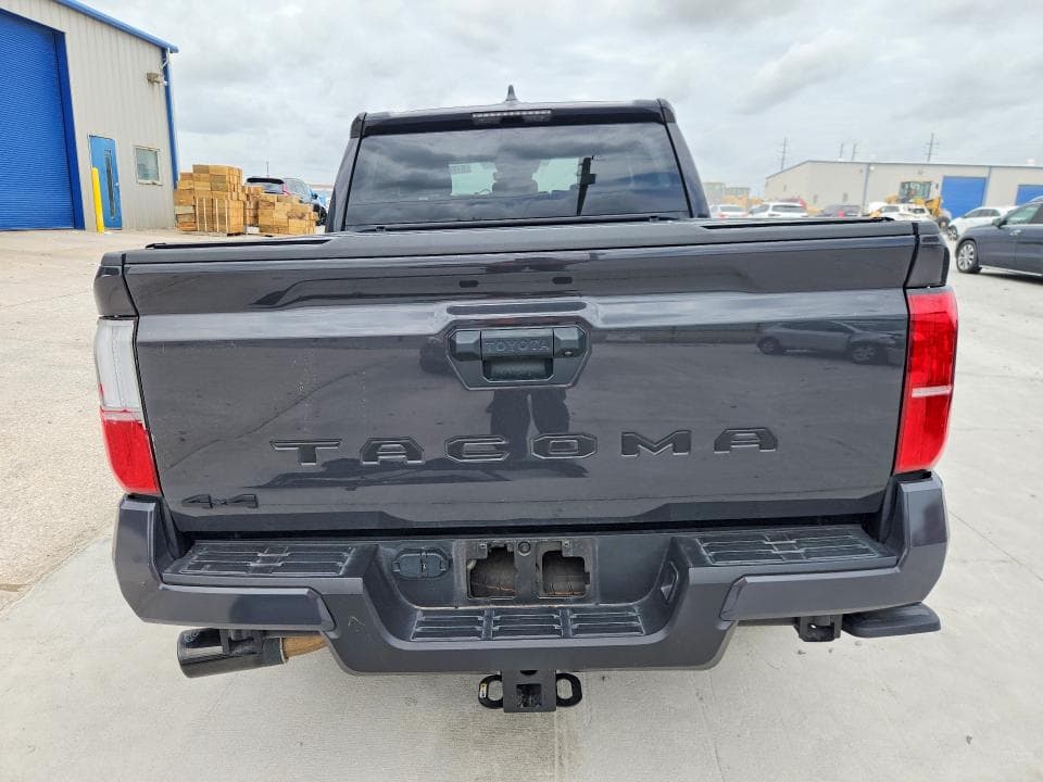 2024 TOYOTA TACOMA TRD SPORT 6