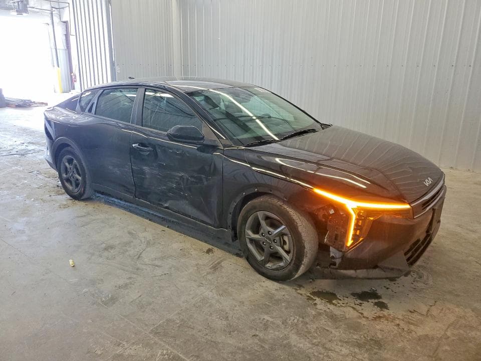 2025 KIA K4 LXS 4