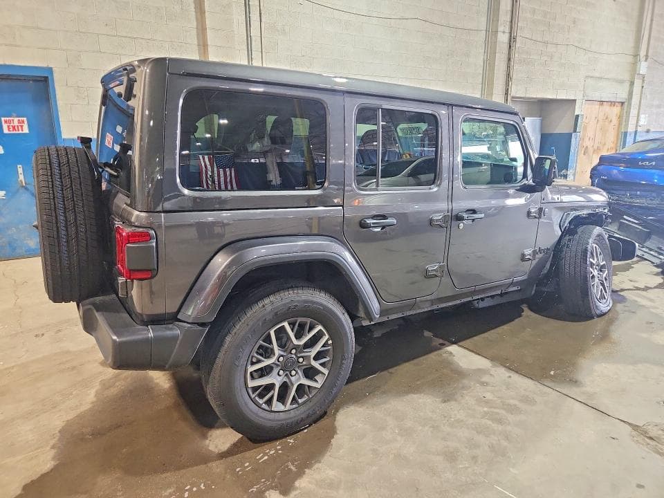 2026 JEEP WRANGLER SAHARA 3