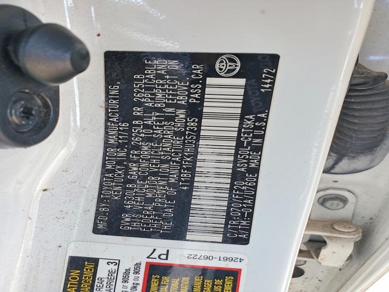 2017 TOYOTA CAMRY SE 12