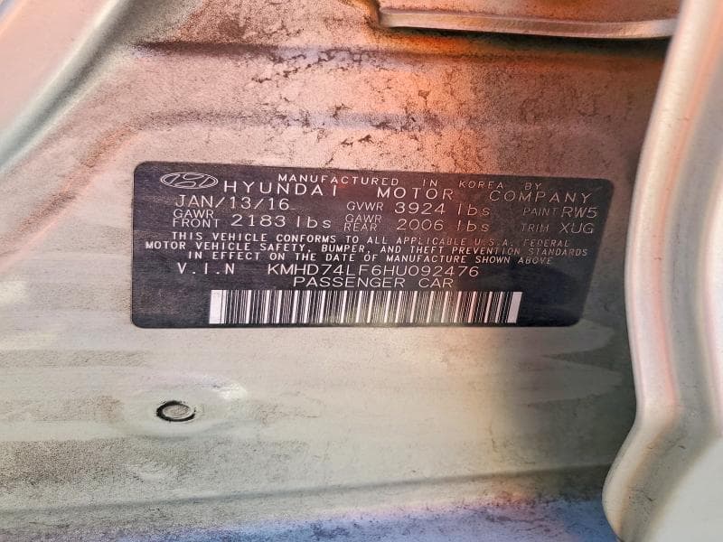 2017 HYUNDAI ELANTRA SE 13