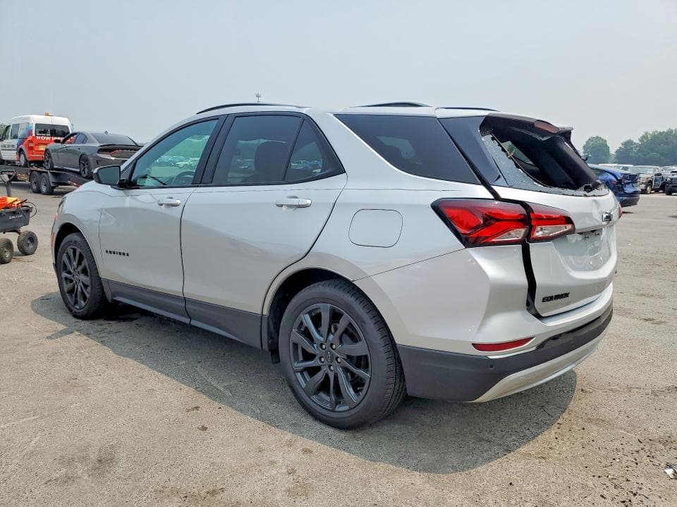 2022 CHEVROLET EQUINOX RS 2