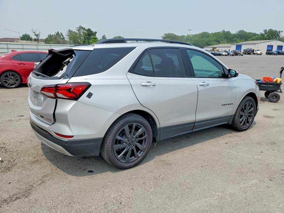 2022 CHEVROLET EQUINOX RS 3