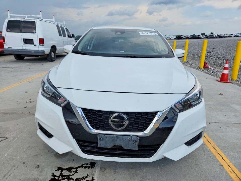 2021 NISSAN VERSA SV SV 5