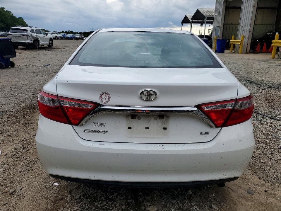 2017 TOYOTA CAMRY LE 6