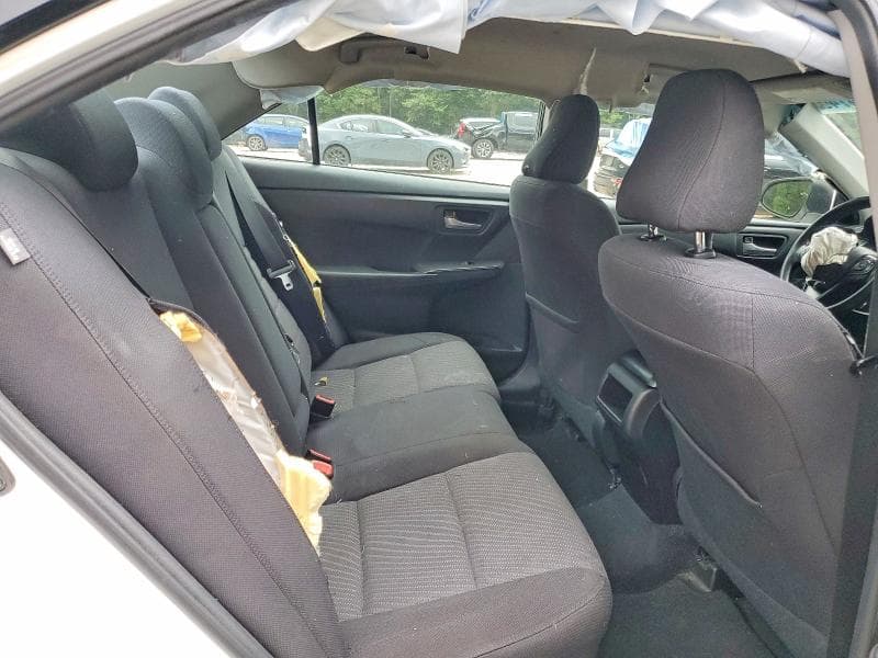 2017 TOYOTA CAMRY LE 10