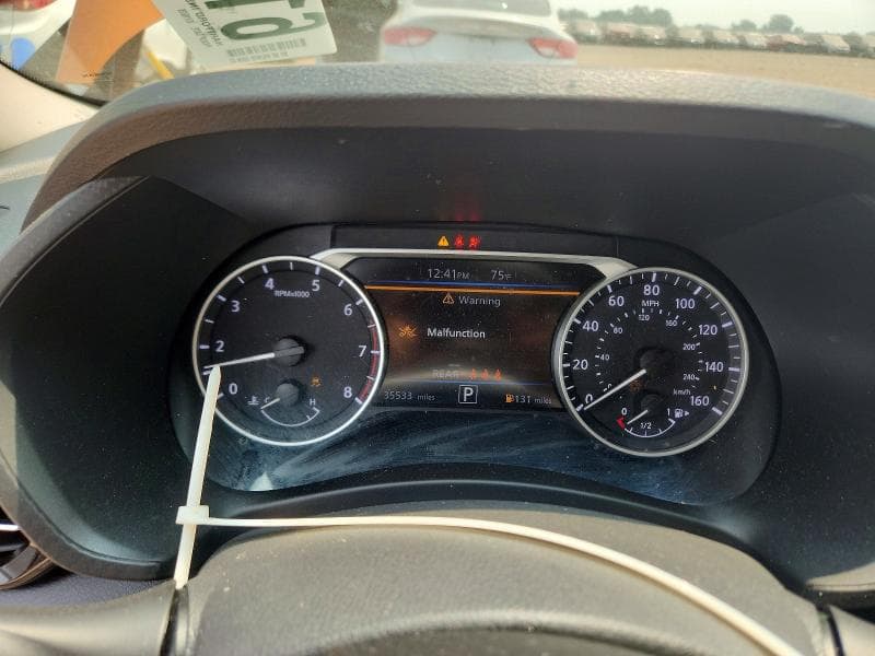 2022 NISSAN SENTRA SR 9