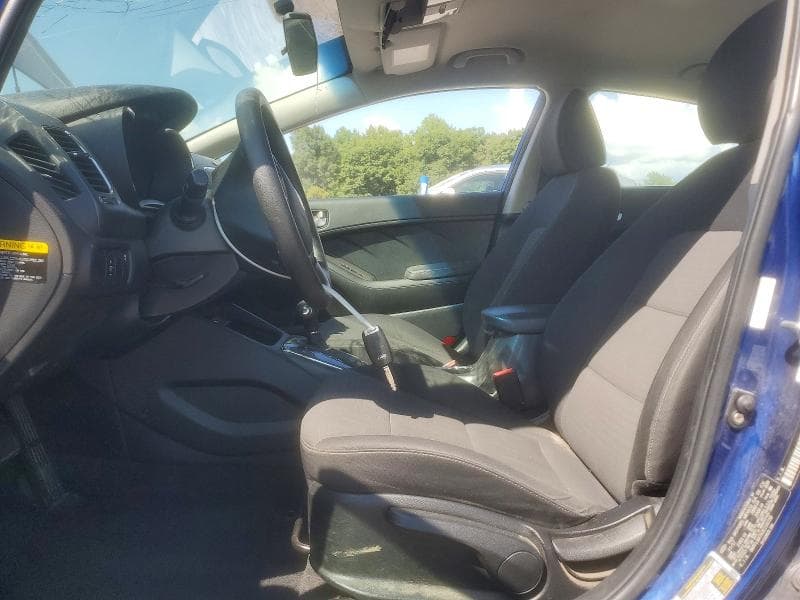 2018 KIA FORTE LX 7