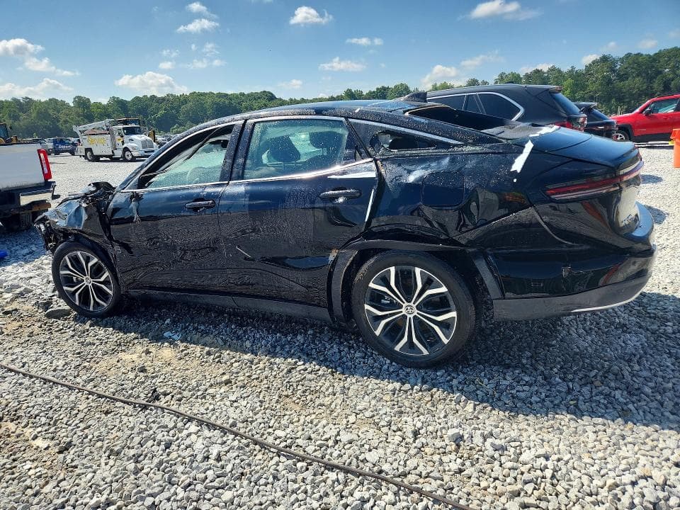 2024 TOYOTA CROWN LIMITED LIMITED 2