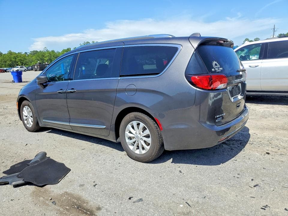 2018 CHRYSLER PACIFICA TOURING L 2