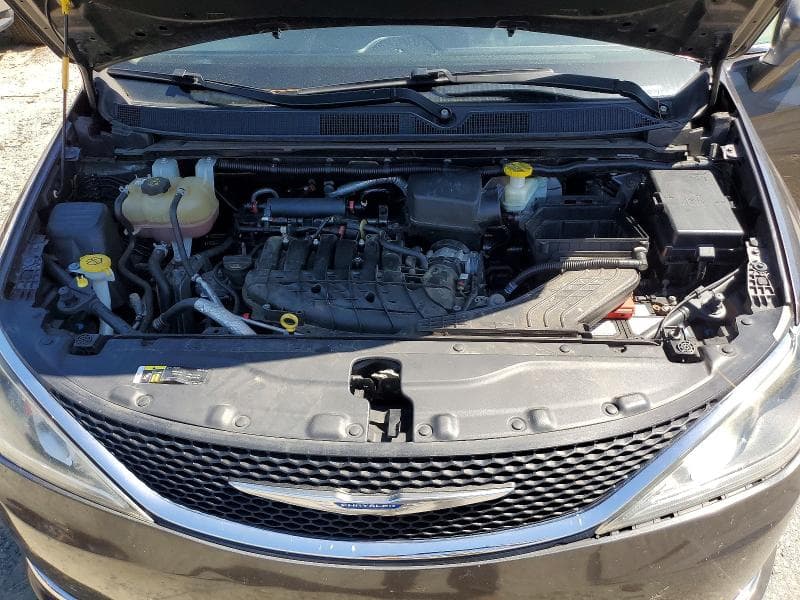 2018 CHRYSLER PACIFICA TOURING L 12