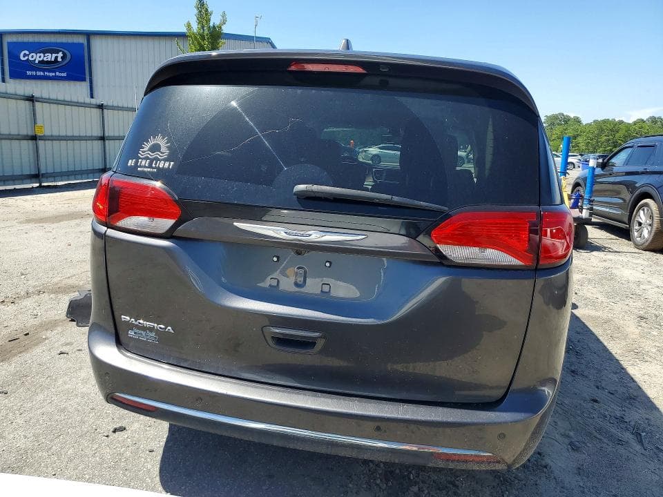 2018 CHRYSLER PACIFICA TOURING L 6