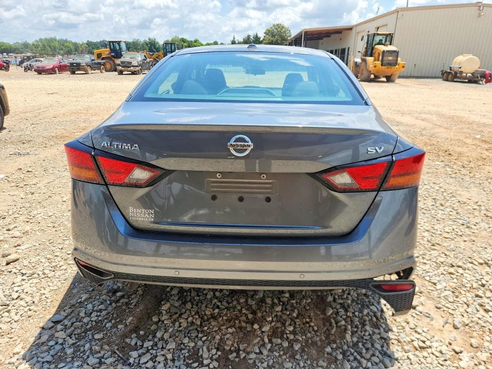 2021 NISSAN ALTIMA SV 6