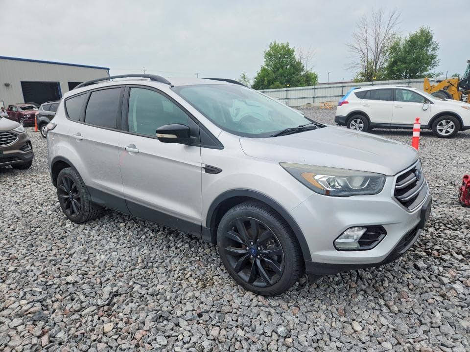 2017 FORD ESCAPE TITANIUM 4