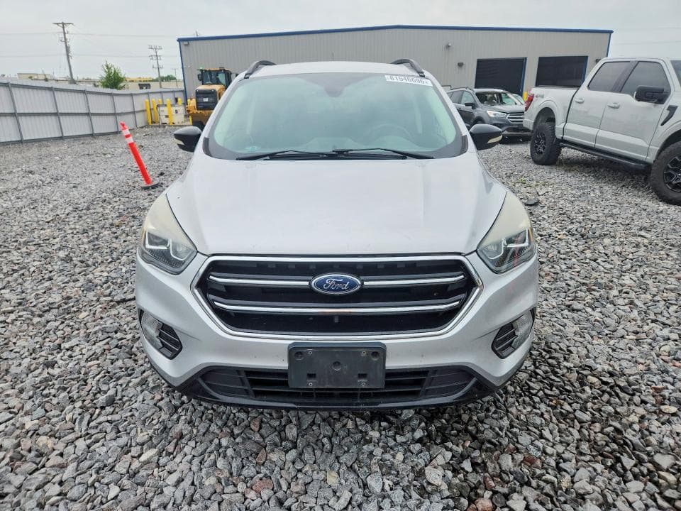 2017 FORD ESCAPE TITANIUM 5