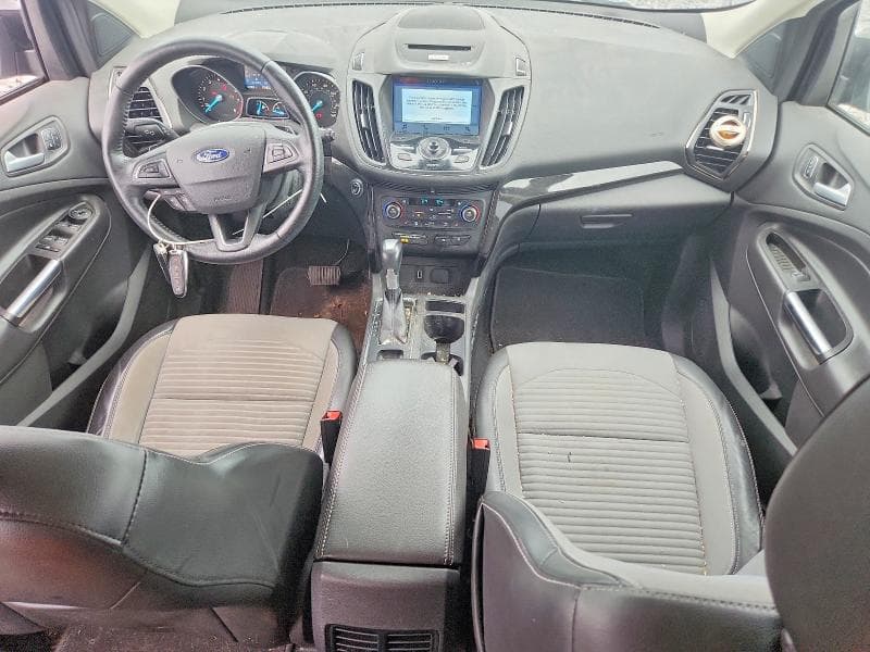 2017 FORD ESCAPE TITANIUM 8