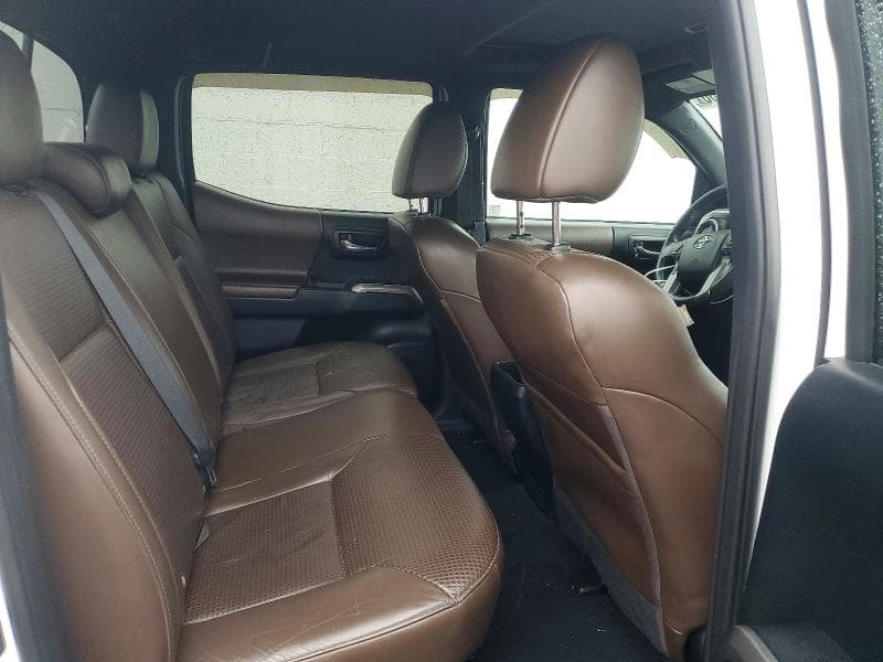 2017 TOYOTA TACOMA LIMITED 10