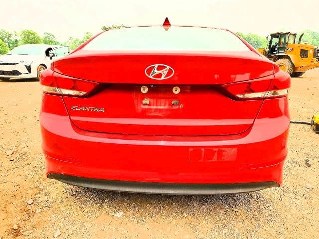 2017 HYUNDAI ELANTRA SE 6