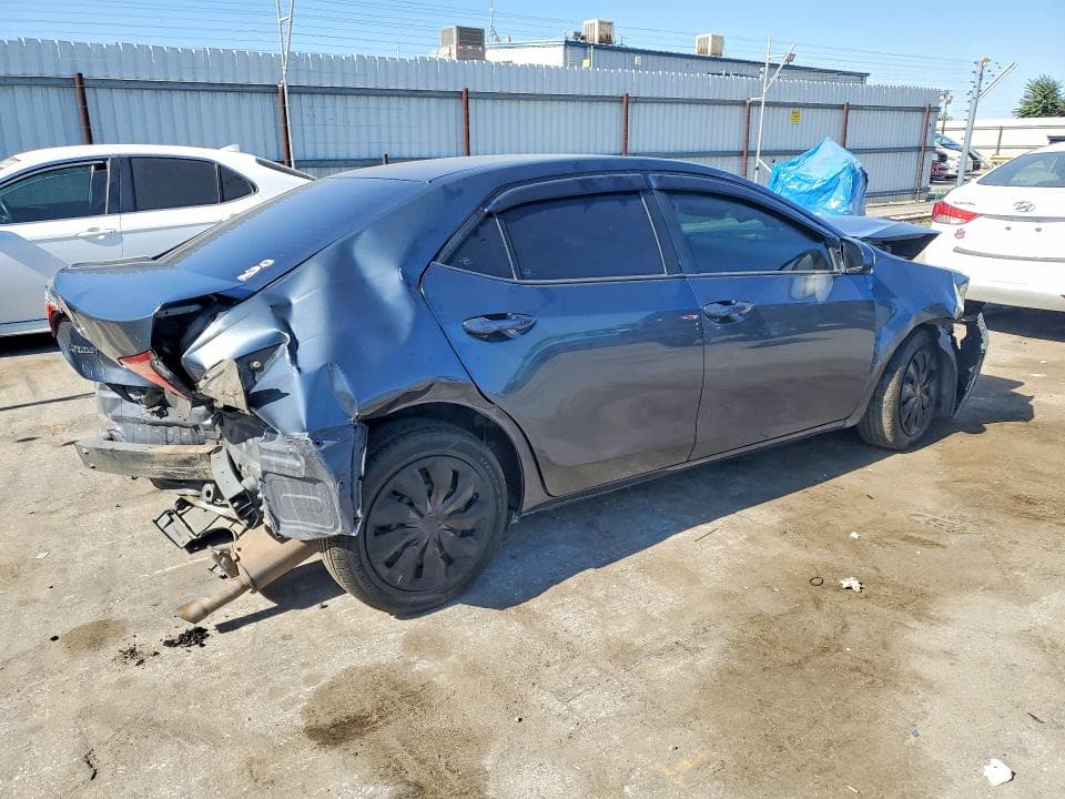 2018 TOYOTA COROLLA LE 3