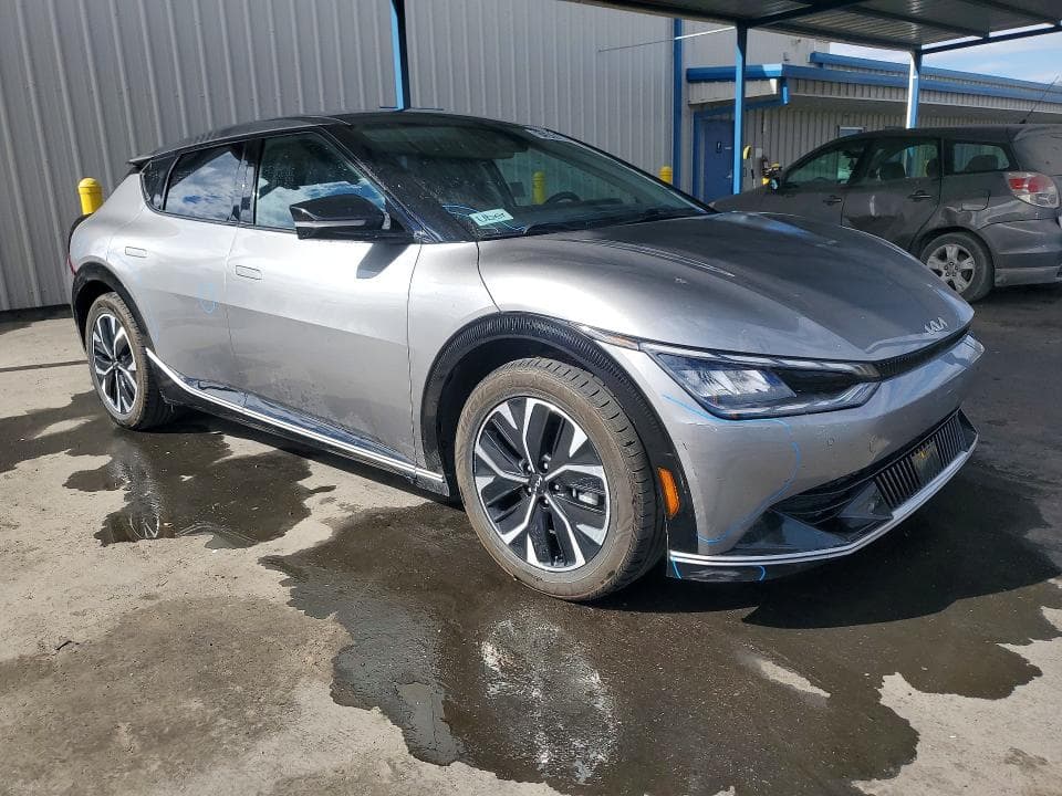 2023 KIA EV6 WIND 4