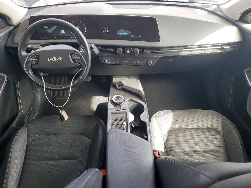 2023 KIA EV6 WIND 8