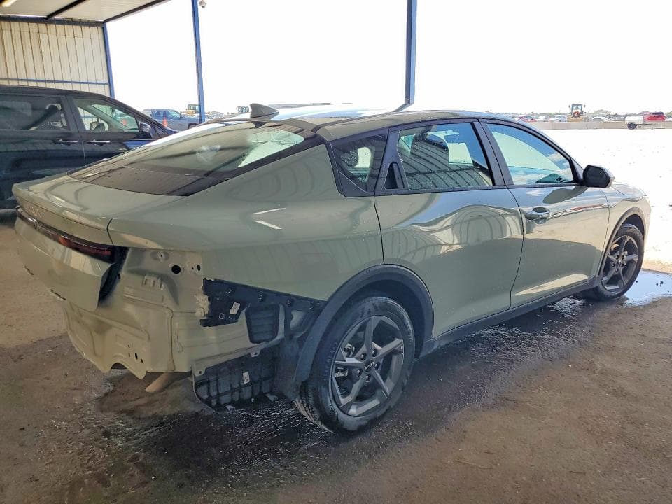2026 KIA K4 LXS 3