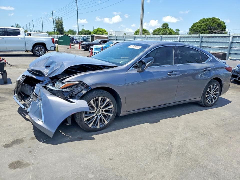 2019 LEXUS ES 300H - 1