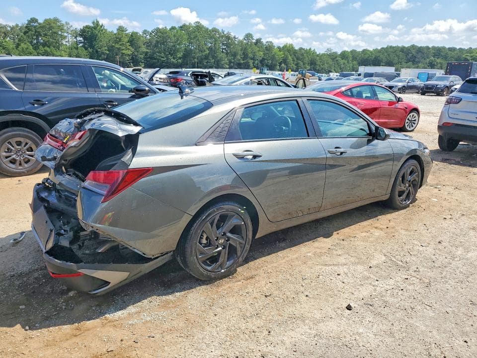 2026 HYUNDAI ELANTRA SEL SPORT 3