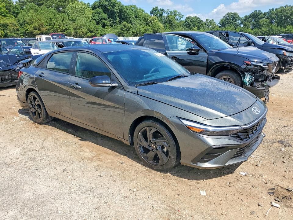 2026 HYUNDAI ELANTRA SEL SPORT 4
